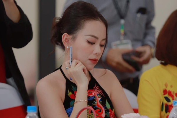 NTK Nguyễn Thơ Thơ làm giám khảo cuộc thi " Vẻ Đẹp VTV "