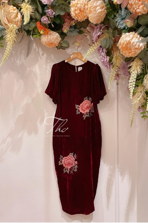 Đầm Lam Linen Basic Thêu Hoa | LAM HOUSE